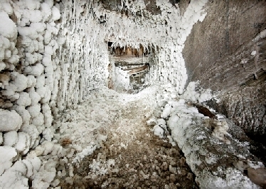 Kopalnia Soli "Wieliczka". The Wieliczka Salt Mine (pocztówka 7/postcard 7)