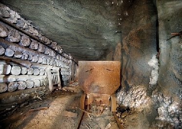 Kopalnia Soli "Wieliczka". The Wieliczka Salt Mine (pocztówka 12/postcard 12)